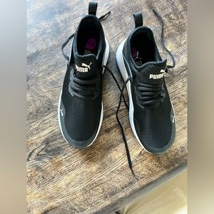 Puma Women 8.5